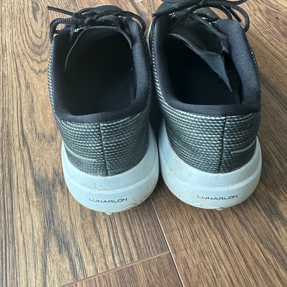 Nike Lunarlon Golf Shoes - Picture 5 of 7